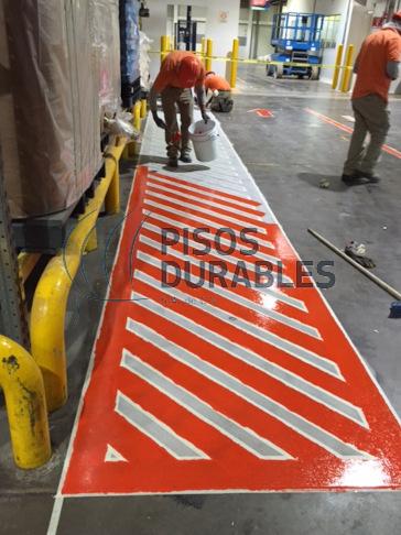 Pintado de pisos de concreto